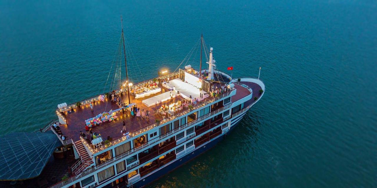 Erina Cruise By Hag Hotel Hạ Long-öböl Kültér fotó