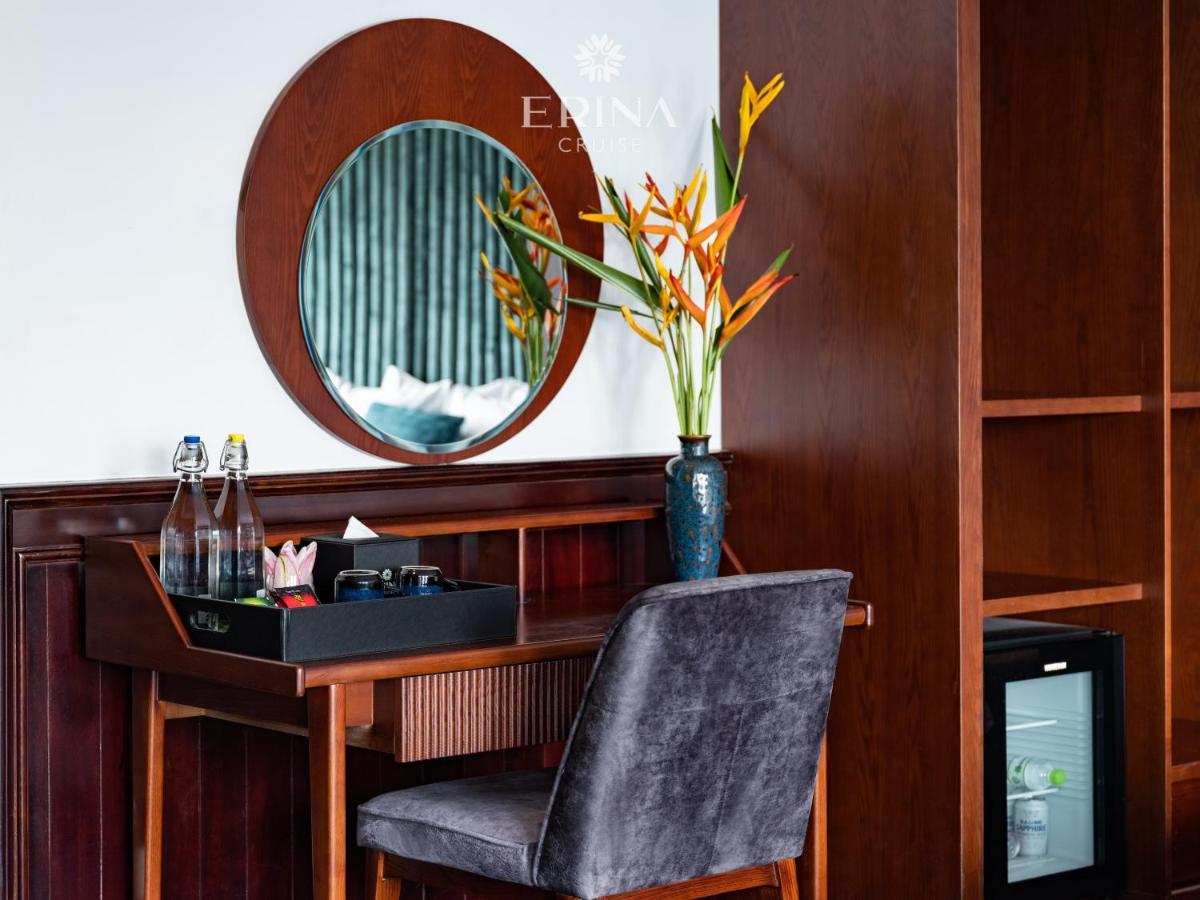 Erina Cruise By Hag Hotel Hạ Long-öböl Kültér fotó