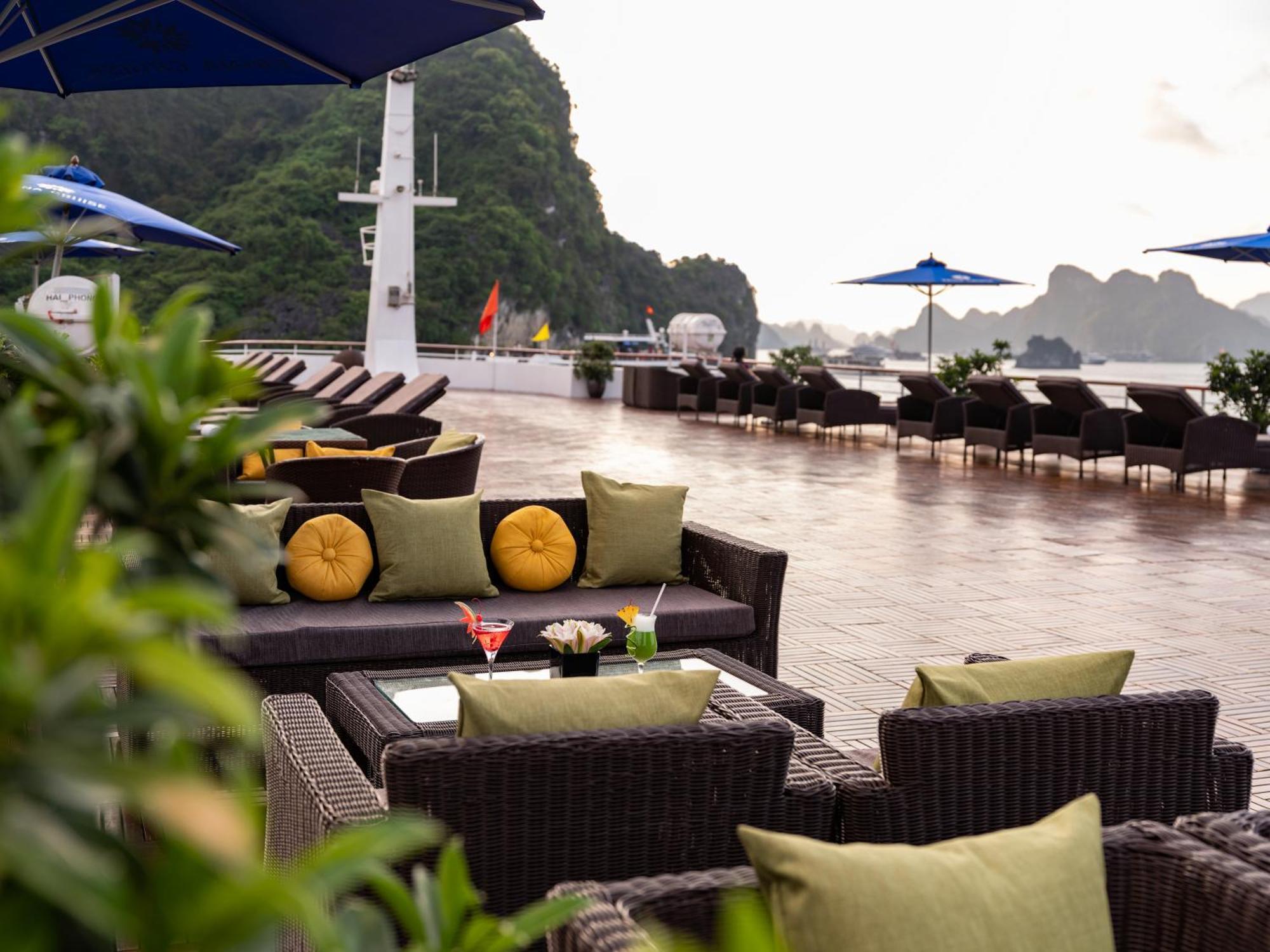 Erina Cruise By Hag Hotel Hạ Long-öböl Kültér fotó