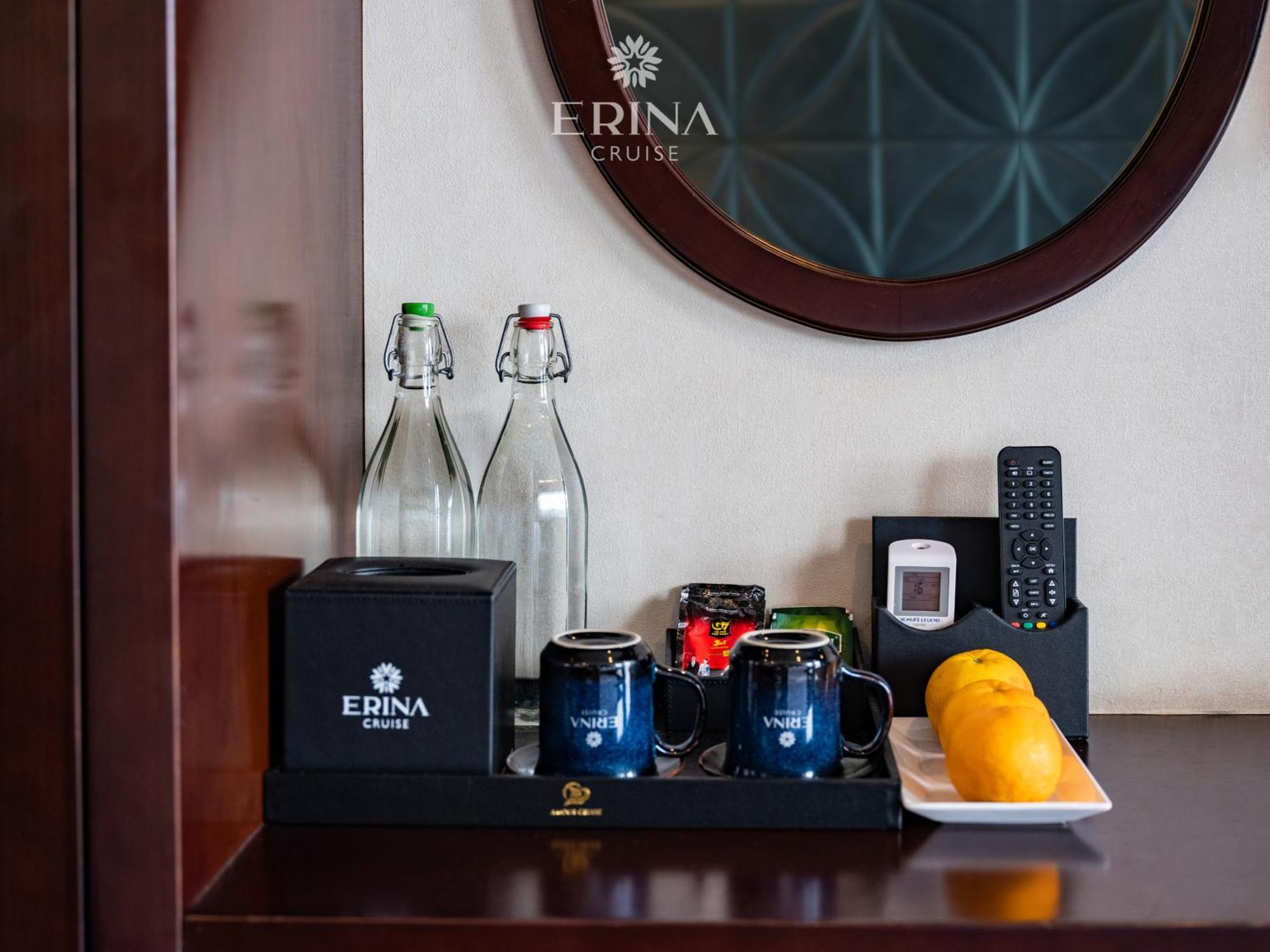 Erina Cruise By Hag Hotel Hạ Long-öböl Kültér fotó