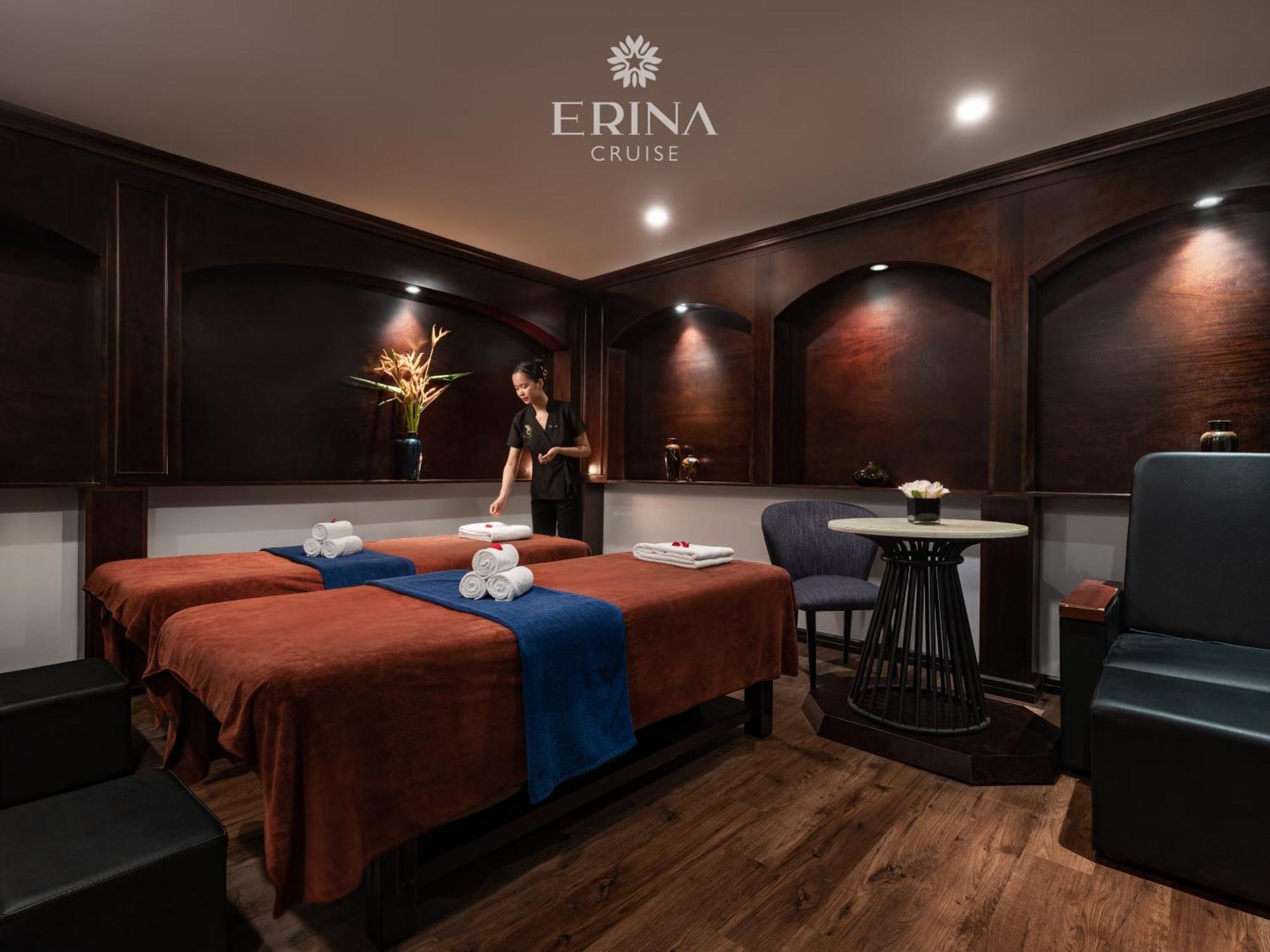 Erina Cruise By Hag Hotel Hạ Long-öböl Kültér fotó